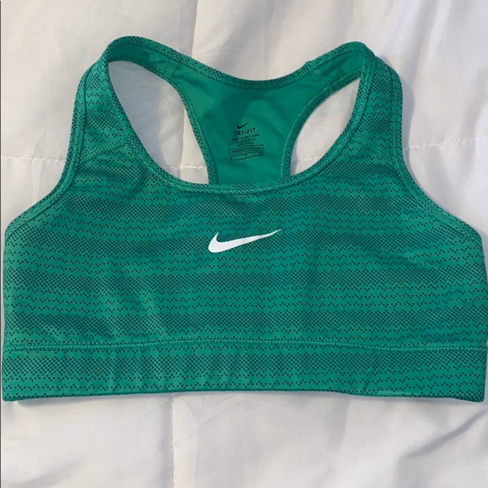 nike sports bra